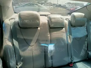 Toyota Camry 2011 Silver