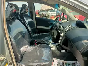 Toyota Yaris 1.5 Liftback 2008 Gray
