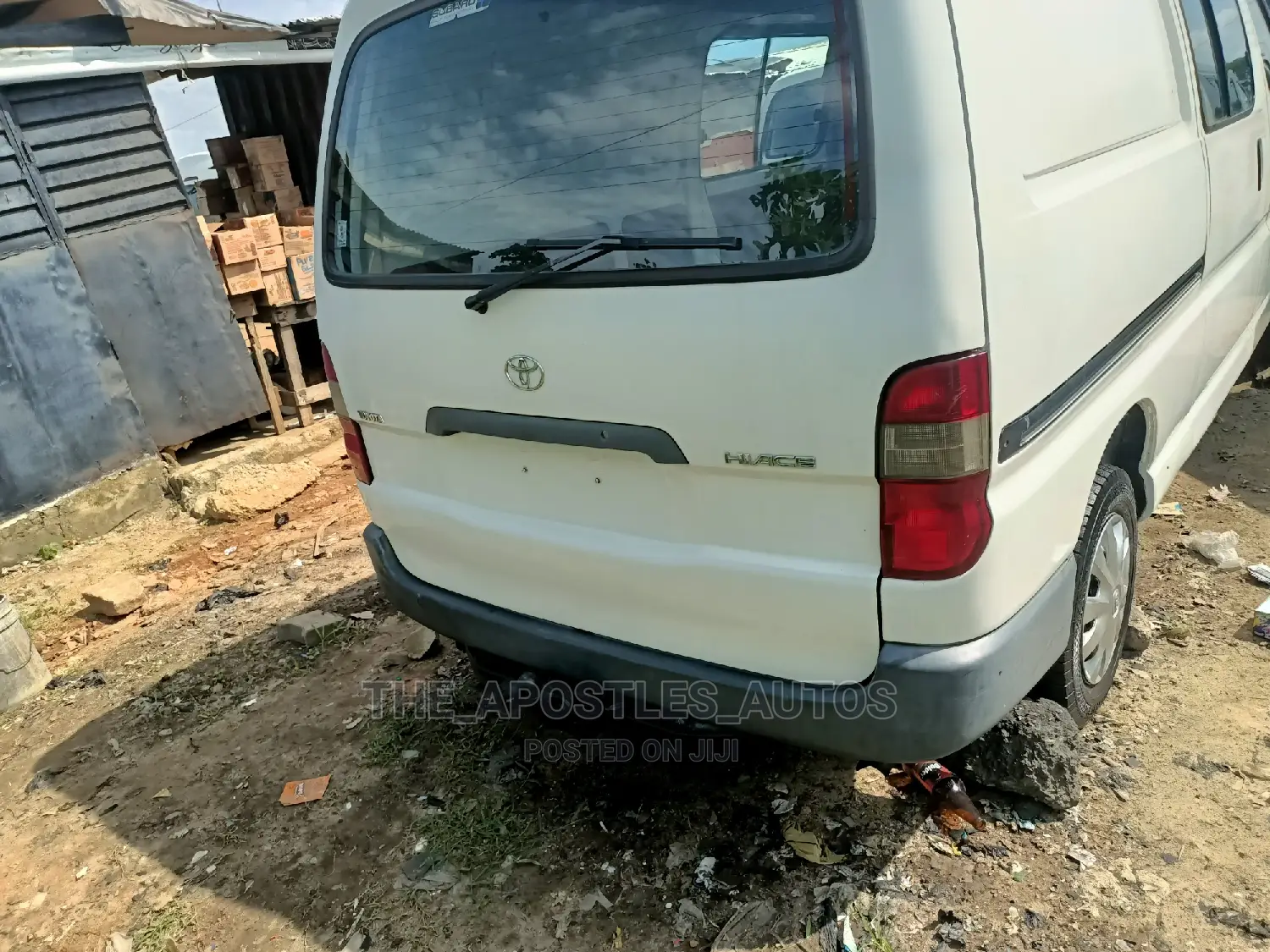 Toyota HiAce 2005 White