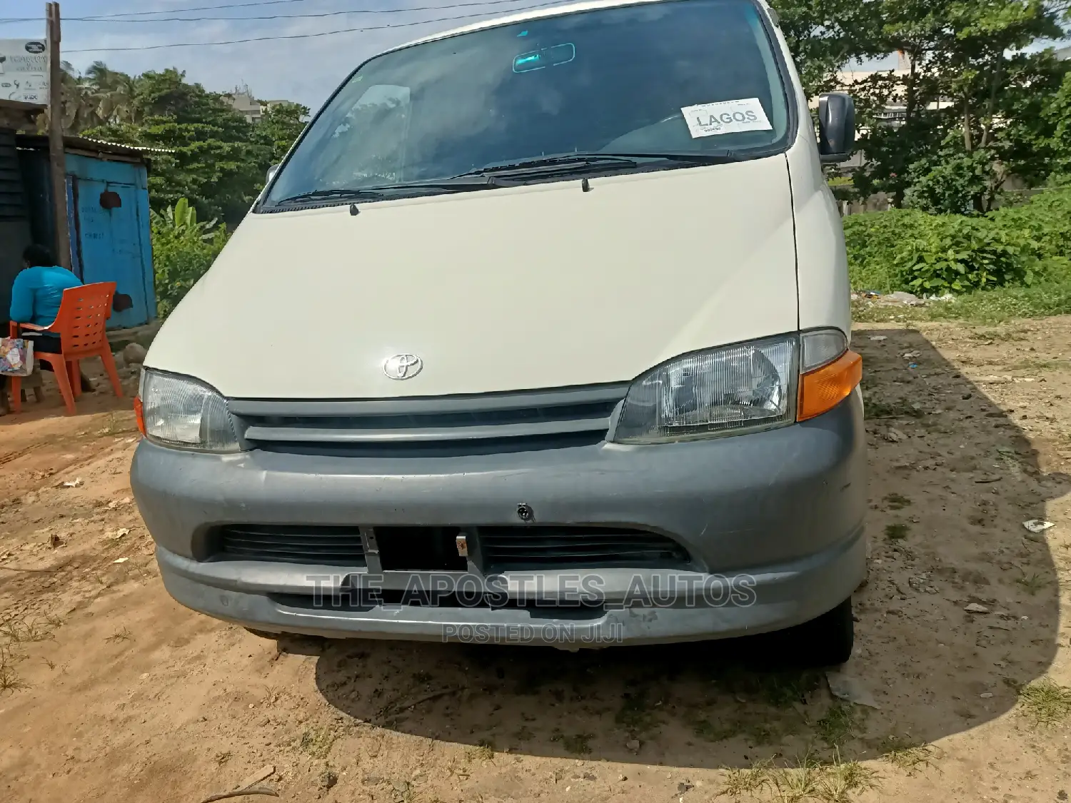 Toyota HiAce 2004 White