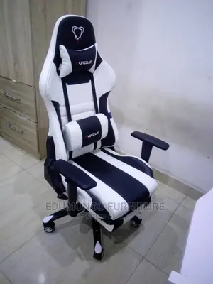 Furgle Carry Gaming Chair With Footrest