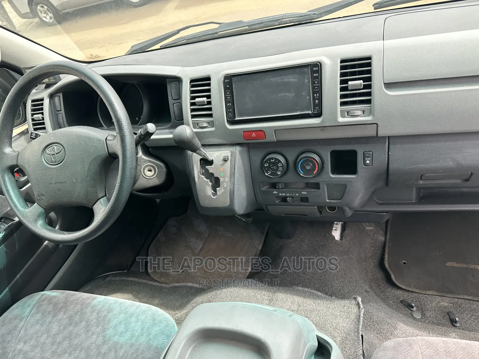 Toyota HiAce 2008 White