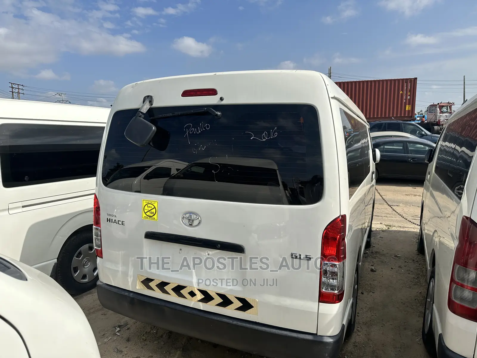 Toyota HiAce 2009 White