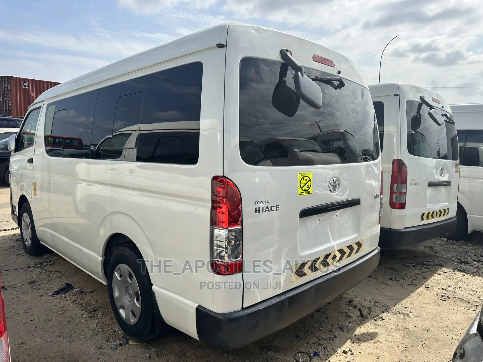 Toyota HiAce 2009 White