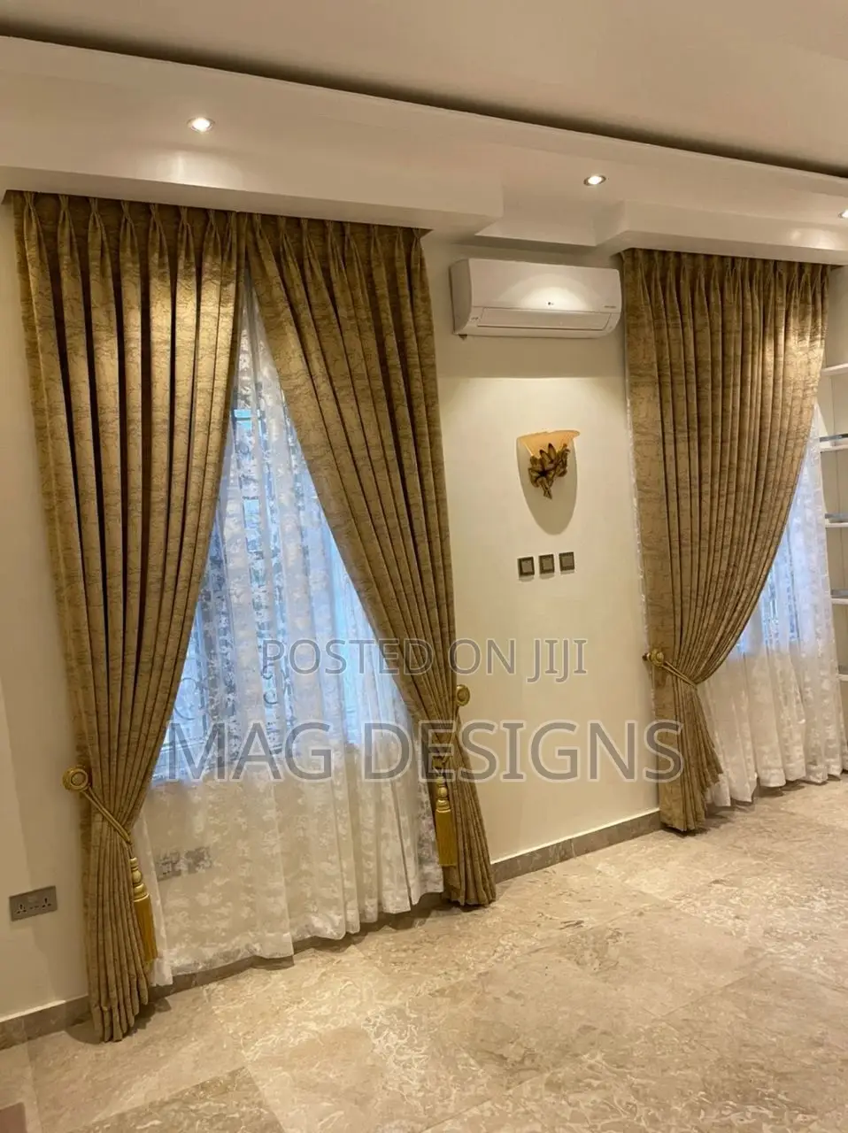High Quality Curtain