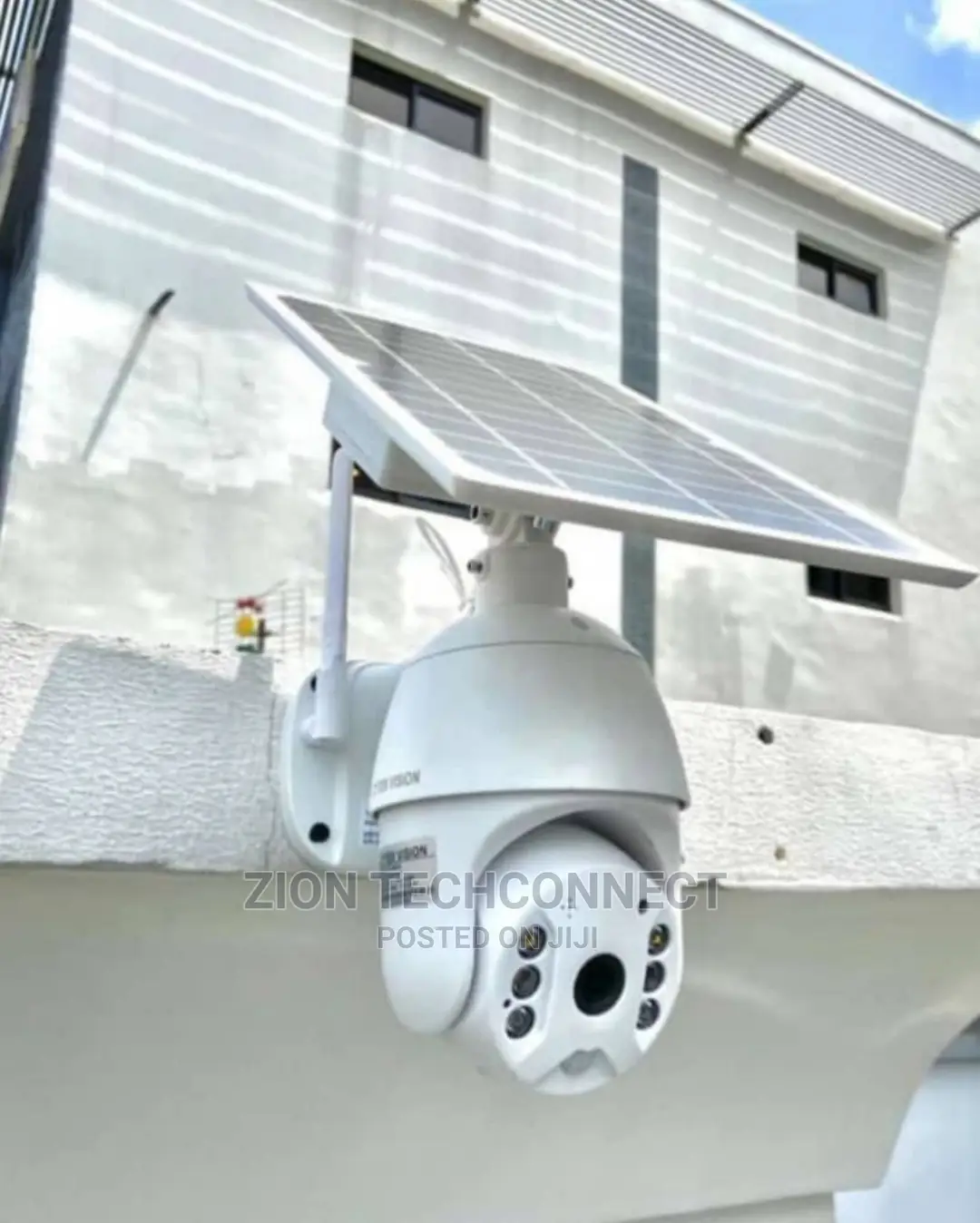 Solar Powered 4G PTZ Camera With Wireless Connection