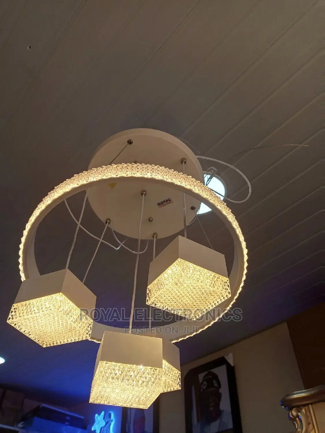 Multicolor Dropping Chandelier Ceiling Light - 4"