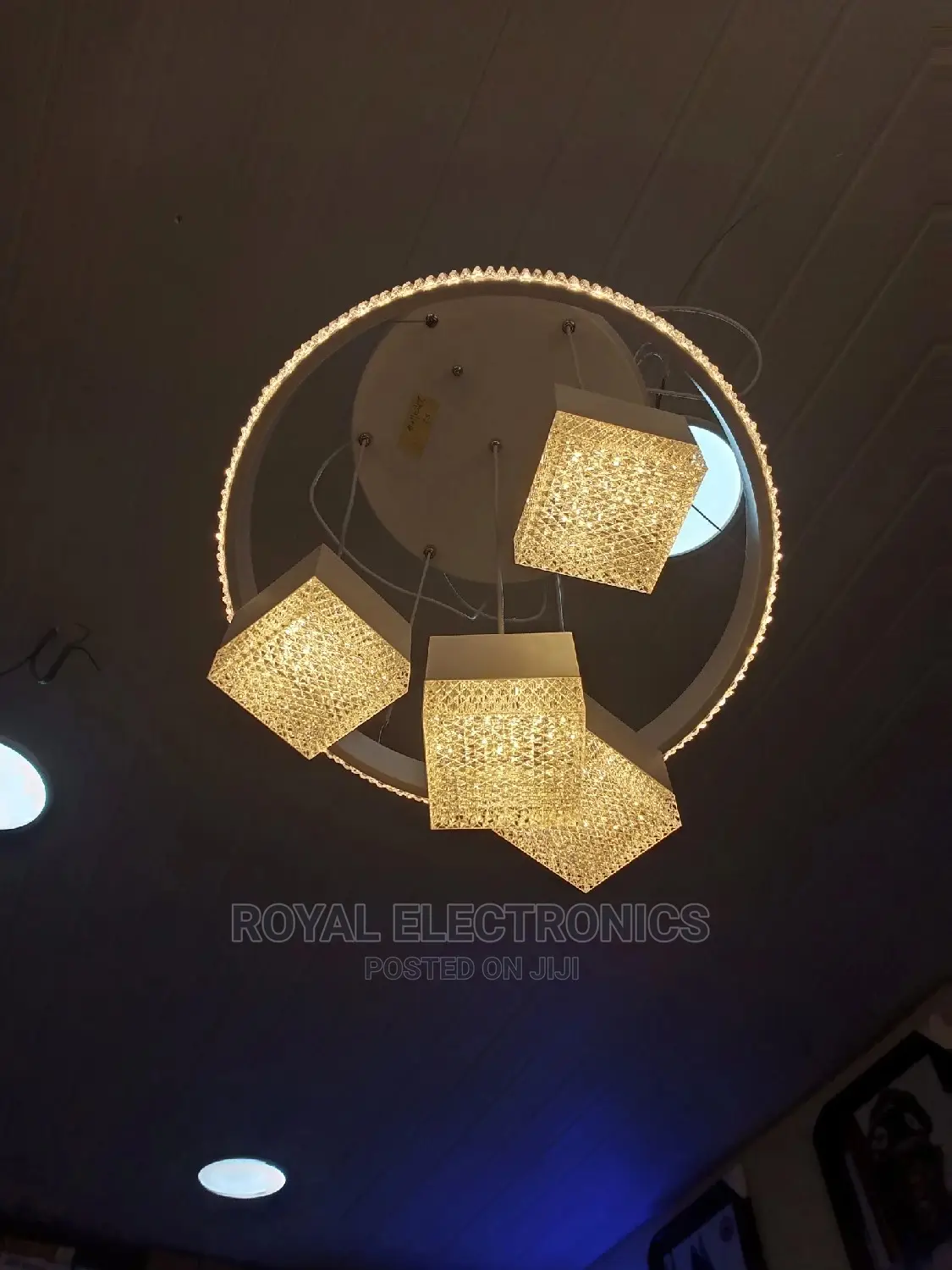 Classic Dropping Chandelier Ceiling Light - 4"