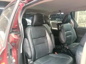 Toyota Sienna 2015 Burgundy