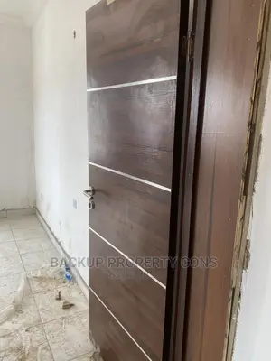 Mini Flat in Pedro for sale