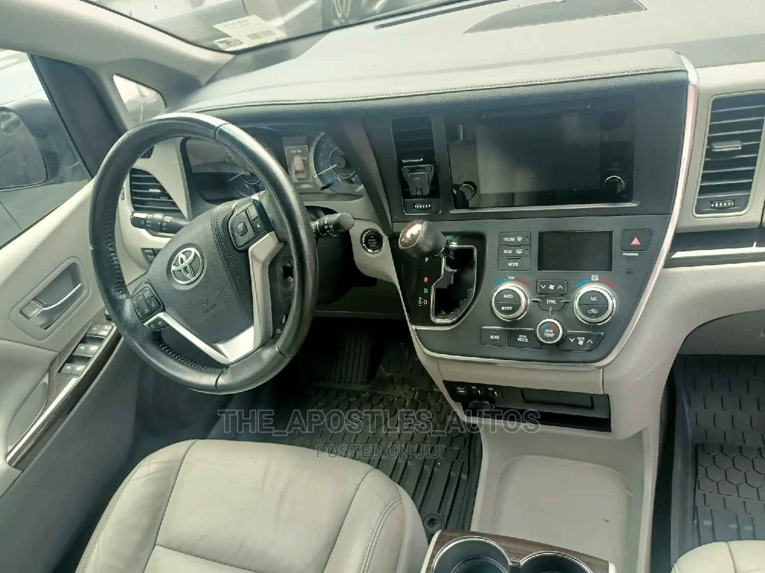 Toyota Sienna 2017 Gray