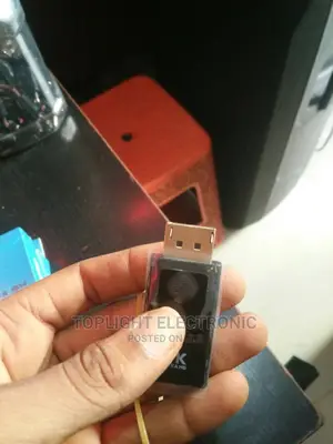 Display Port to HDMI