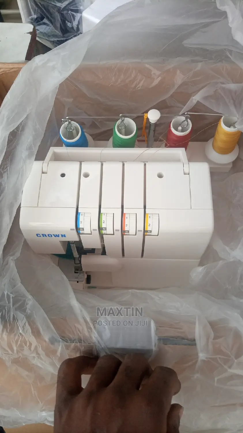 Crowns 4thread Babylock