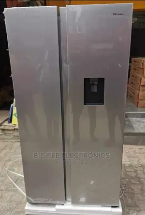 Hisense Fridge and Freezer With Dispenser (Side-by-Side)
