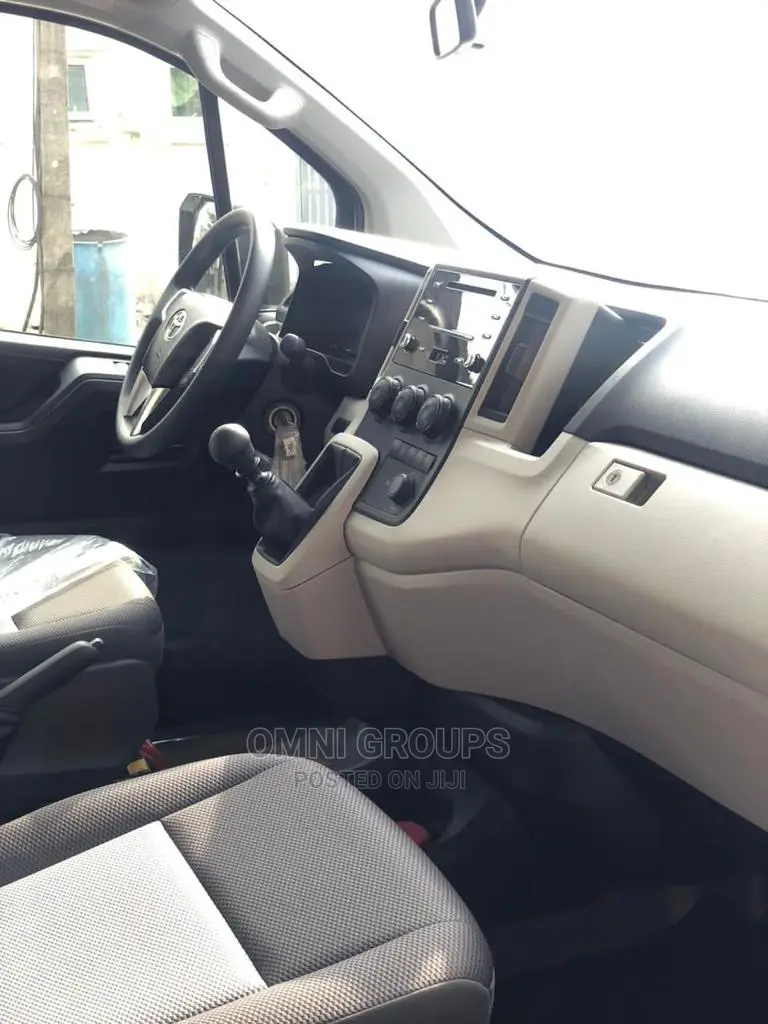 Hiace Bus for Hire