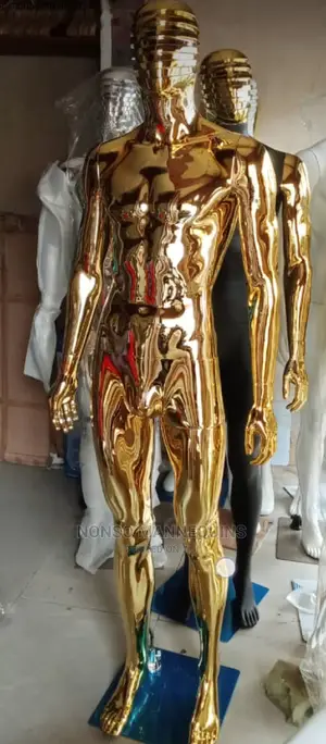 Spider Face Gold Chrome Male Dummy