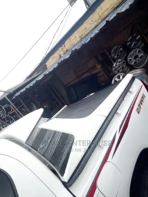 Boot Cover Rolling With Spoiler TRD **