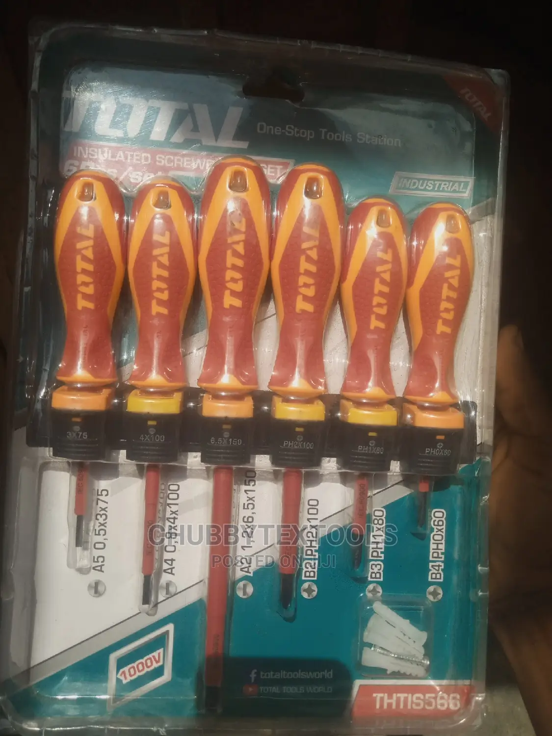 Insulated Screwdriver