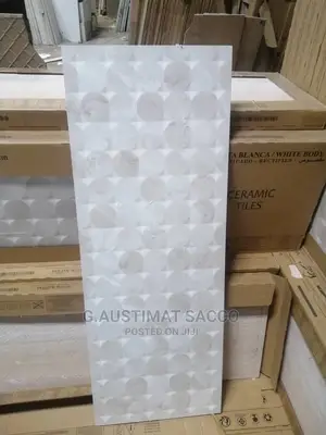 Name : Kostroma Mosaic Beige Brillo Rect 33x90
