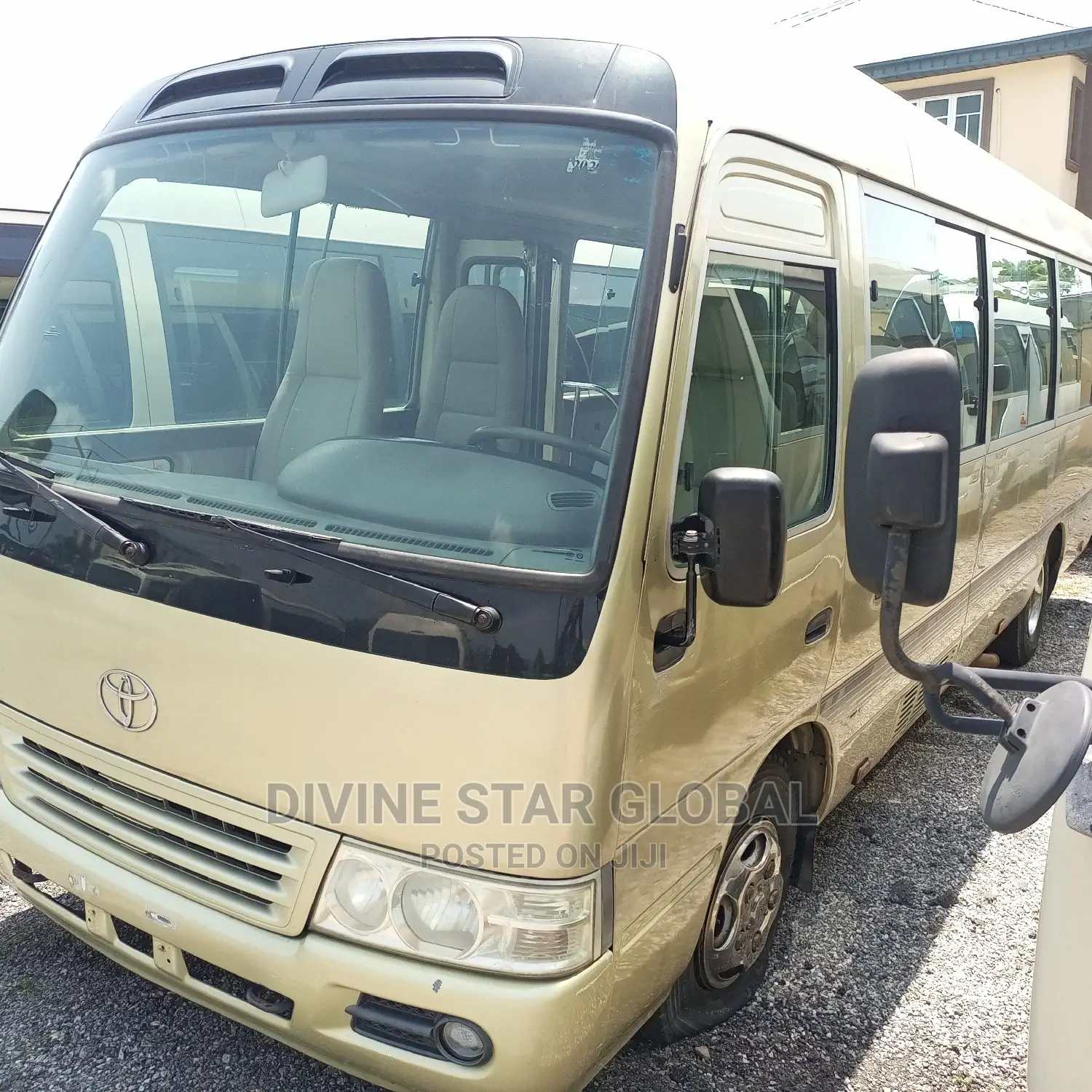 Toyota Coaster 2015 Gold