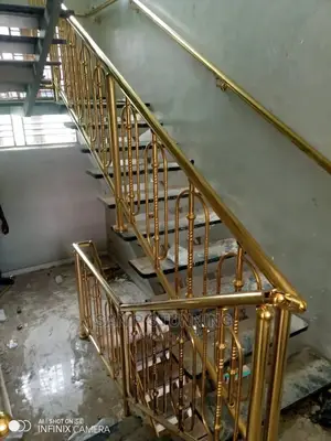 Classic Golden Handrail With Combi