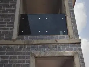 Luxury Tinted Glass Balcony Rails