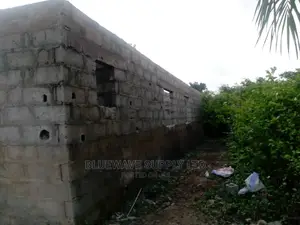 Incomplete 3 Bedroom on a Full Plot (Setback)