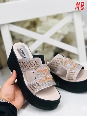 Queens Turkish Complete Set of Shoe and Bag for My Smart Bae