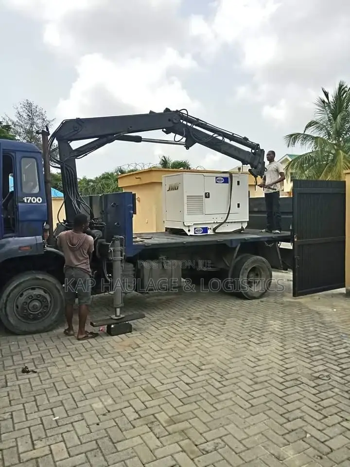 Hiab Heavy Machinery Service
