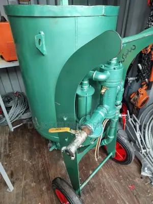 Sandblasting Pot Machine 200ltrs