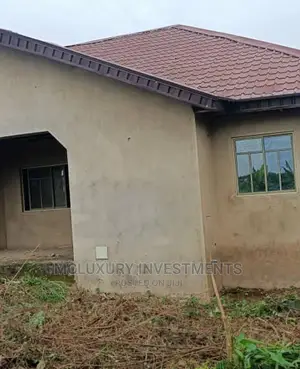 2bdrm Bungalow in Near Redemption Camp, Obafemi-Owode for sale