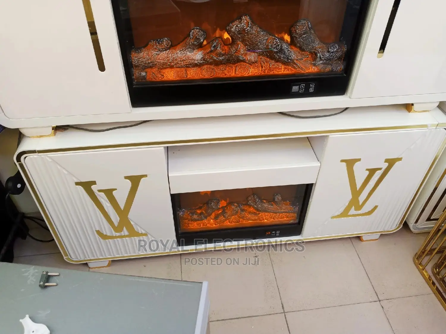 Standard Lv Tv Stand With Fire Display
