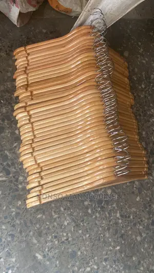10 Pieces Per Pack Wooden Clothes High Quality Hangerz