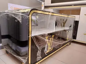 Best Quality Imported Lv Center Table