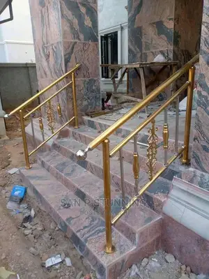 Golden Rail With Combi Design For Your Building