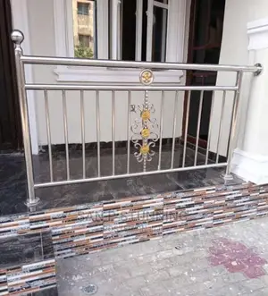 Silver Dropping Rail With Gold Twist Combi.