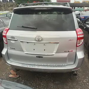 Toyota RAV4 3.5 Sport 4x4 2010 Silver