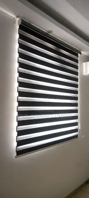 High Quality Window Blinds (Free Delivery)