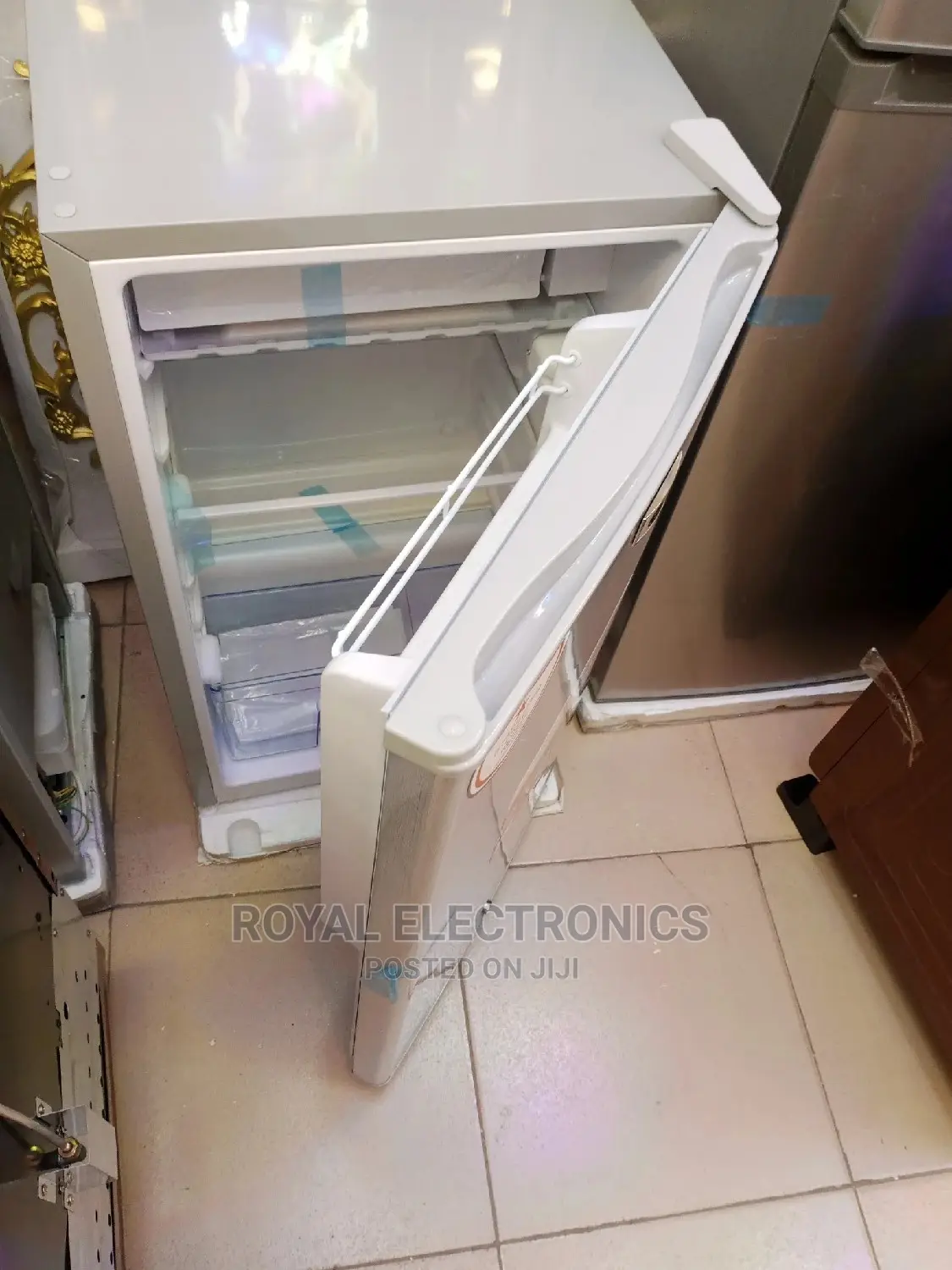 Latest LG Single Door Refrigerator Silver