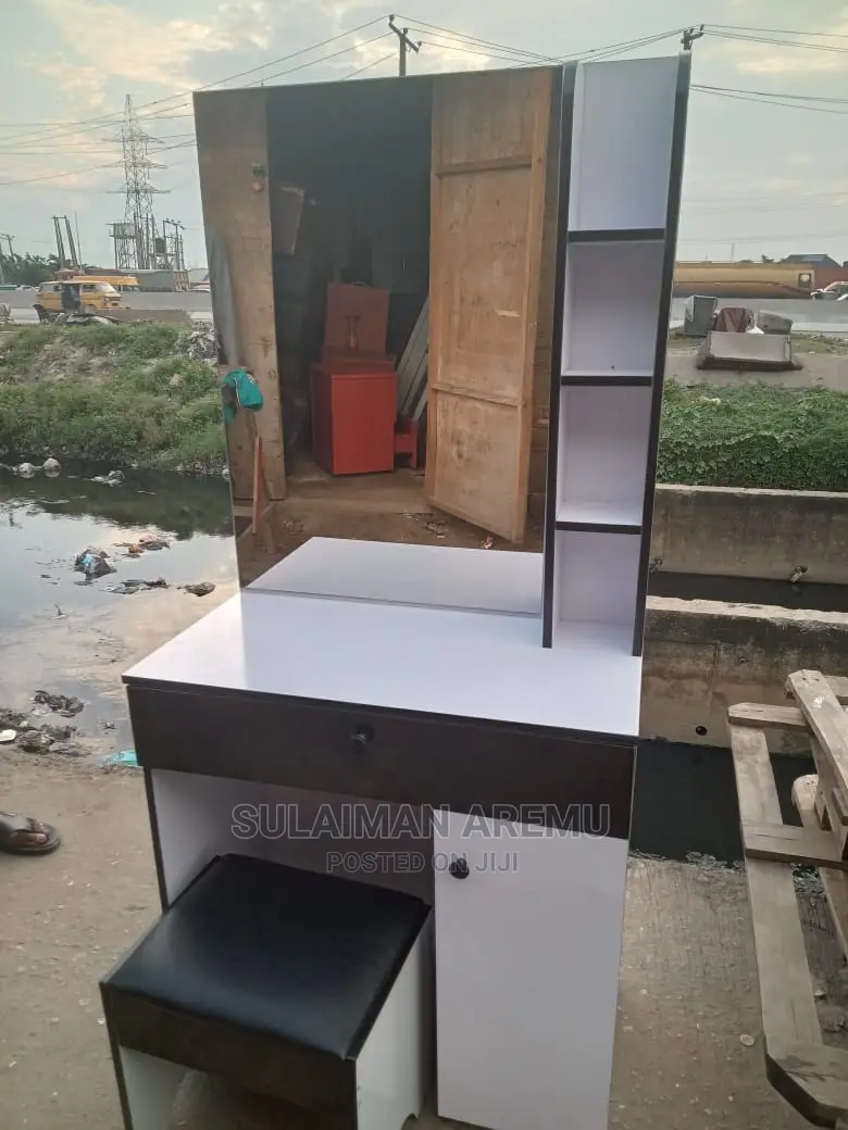 Dressing Mirror Mirror