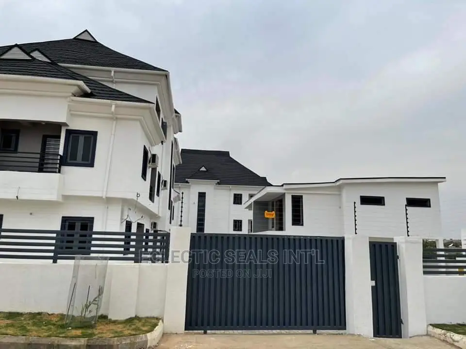 Wall Screening and Stucco Painting