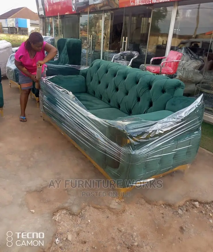 Green Quality 7 Sitters Sofas