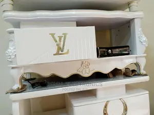 Unique Design Center Table With Drawer