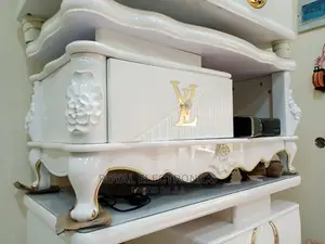 Beautiful Design Center Table With Drawer