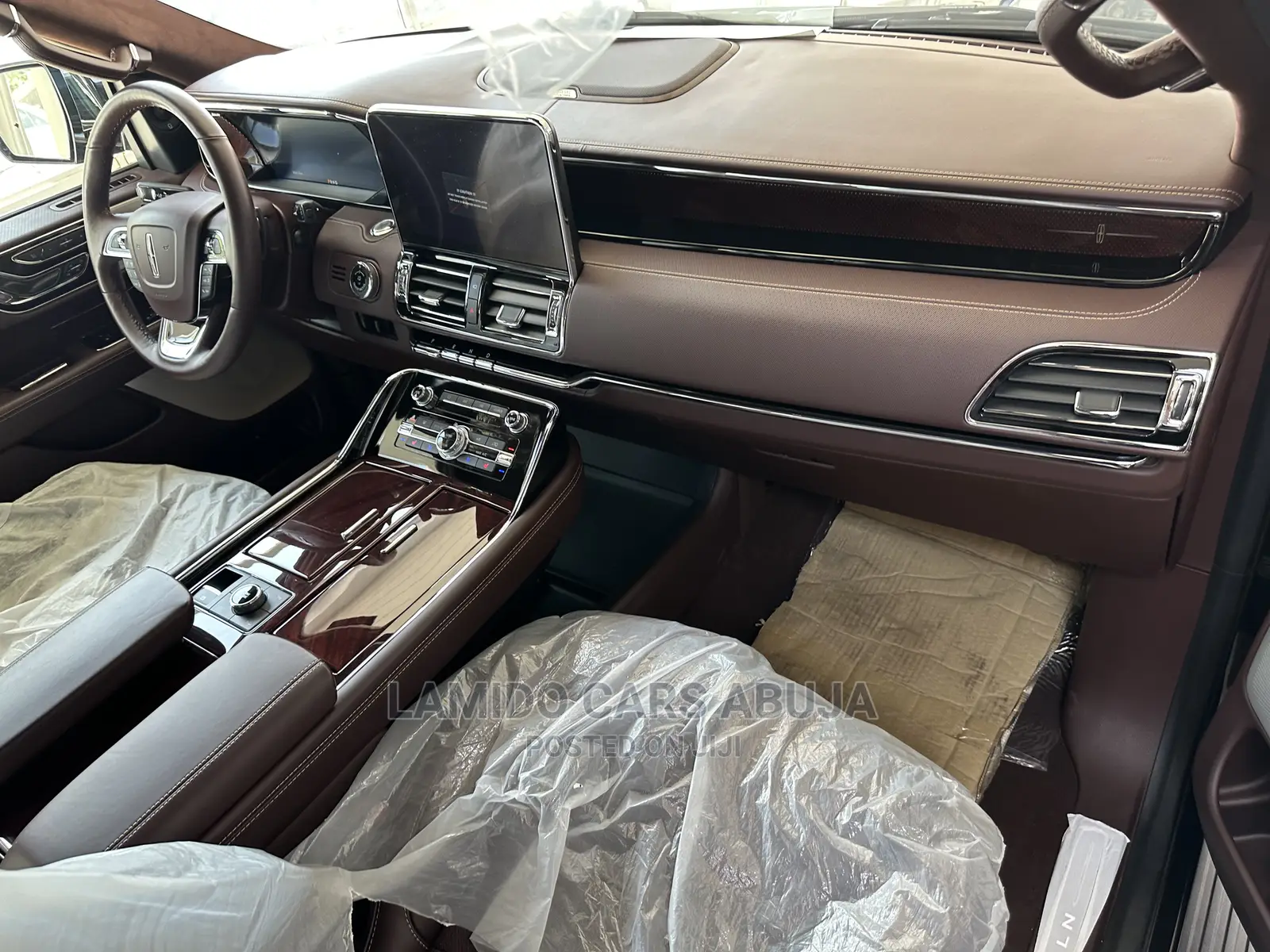 New Lincoln Navigator 2022 Black
