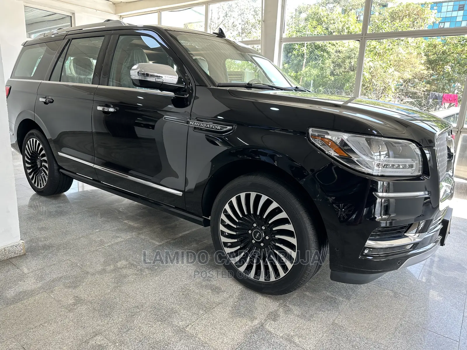 New Lincoln Navigator 2022 Black