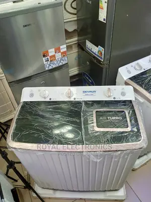 Very New Hisense 7.5kg Twin Tub Washing Machine
