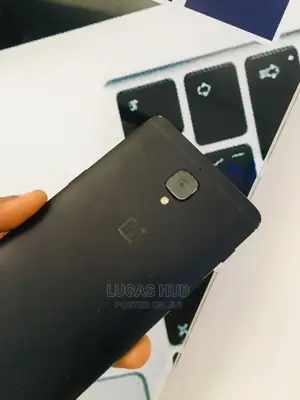 OnePlus 3 64 GB Black