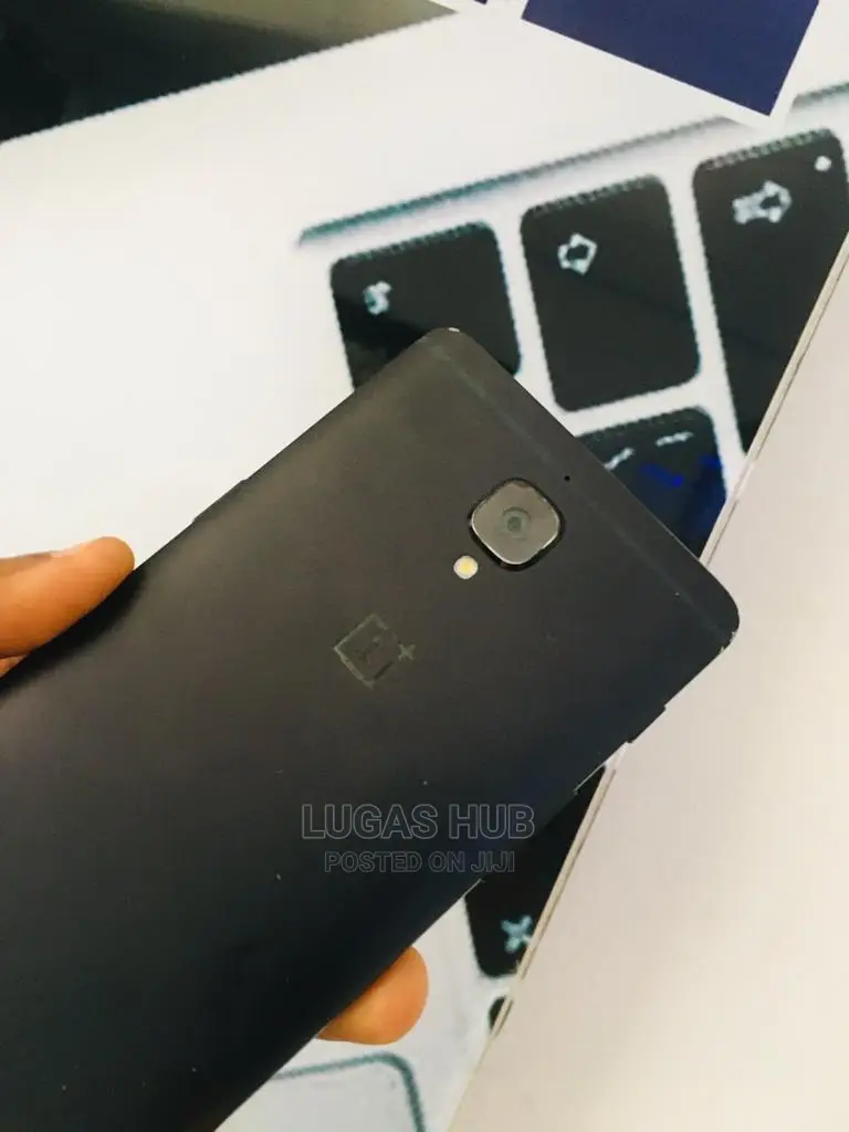 OnePlus 3 64 GB Black