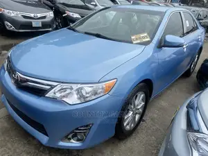 Toyota Camry 2012 Blue